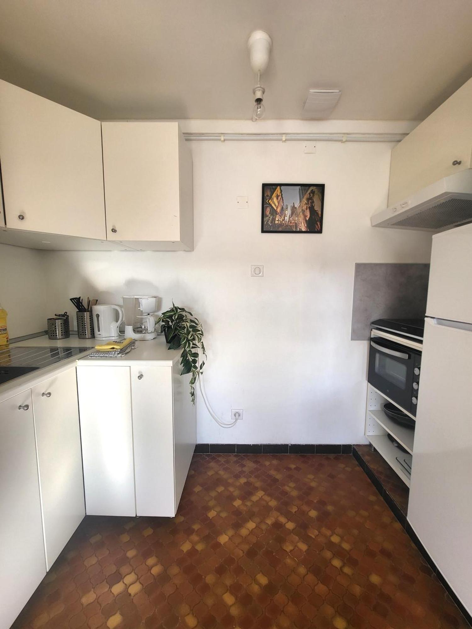 St-Quentin-En-Yvelines Plusieurs Appartements Avec Parking ทรัปส์ ห้อง รูปภาพ