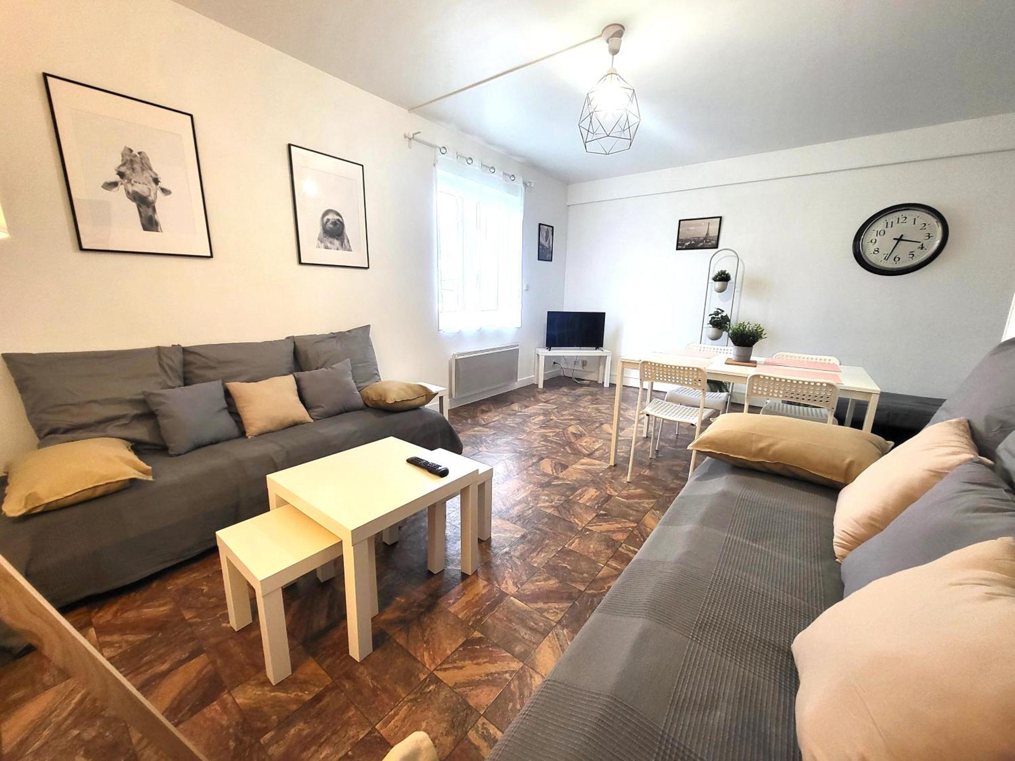 St-Quentin-En-Yvelines Plusieurs Appartements Avec Parking ทรัปส์ ห้อง รูปภาพ