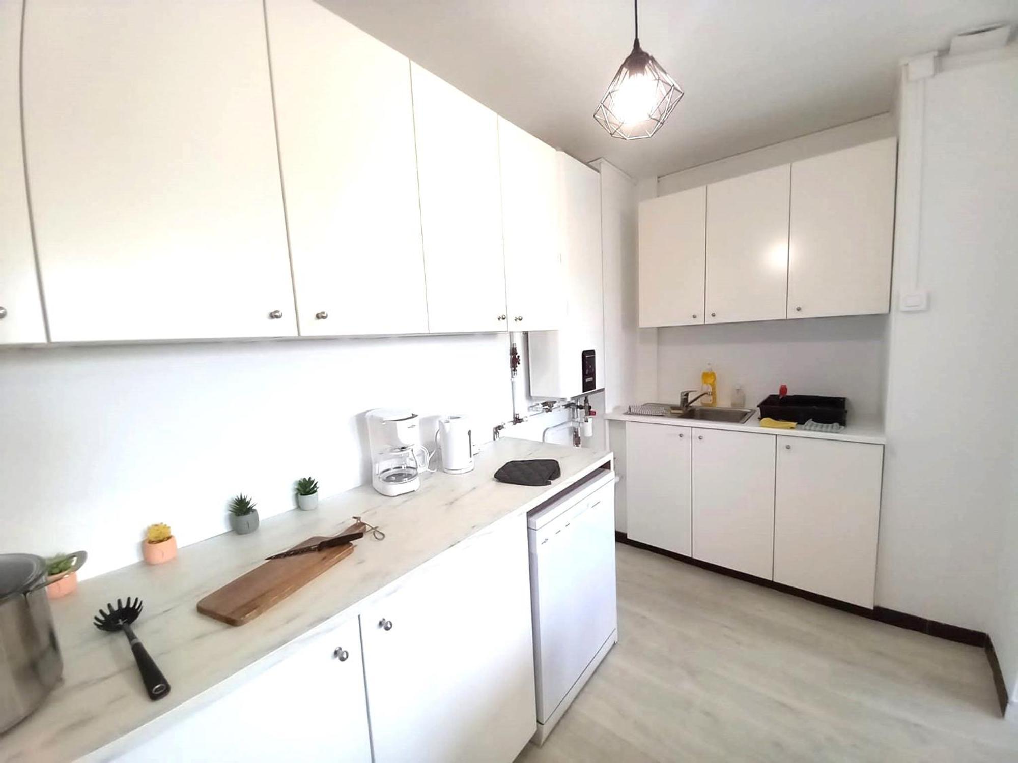 St-Quentin-En-Yvelines Plusieurs Appartements Avec Parking ทรัปส์ ห้อง รูปภาพ
